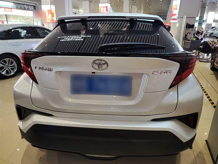 Toyota C-HR 2022 2022款 2.0L 领先版