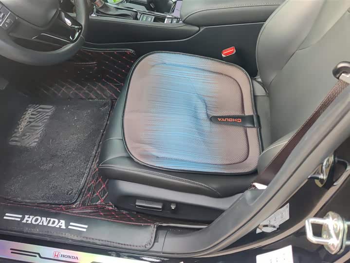 Honda Accord 2025 2025款 运动系列 260TURBO 豪华版