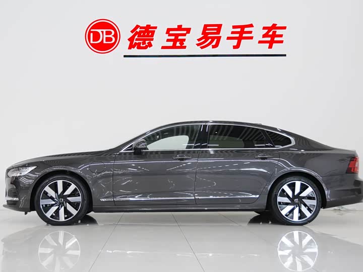 Volvo S90 Hybrid 2024 2024款 插电式混动 四驱长续航智雅豪华版