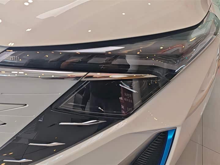 Changan Oshan Z6 Hybrid 2023 2023款 智电iDD 150KM旗舰PLUS