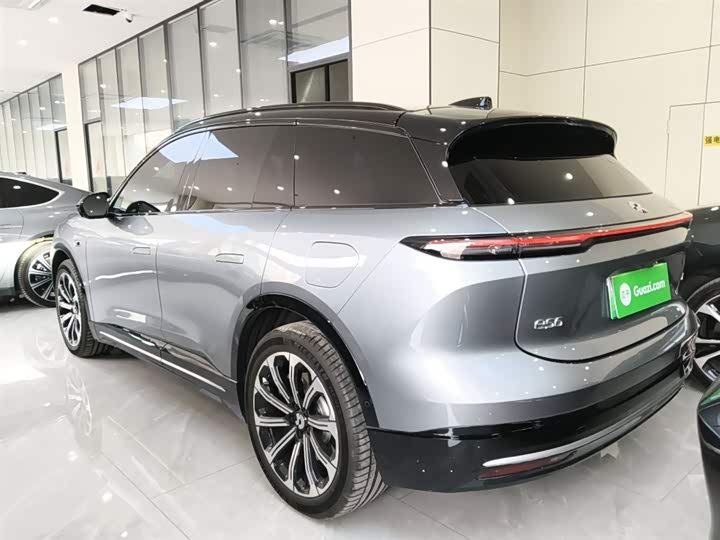 2025 Nio ES6