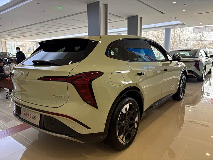 Hongqi EHS5 (Tiangong 06) 2025 2025款 520 智选版