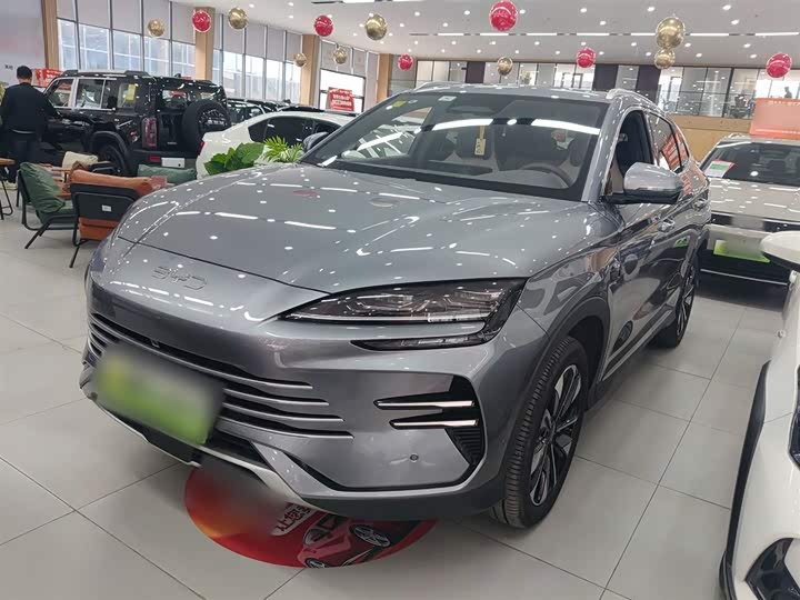 2025 BYD Song Plus Hybrid/EV