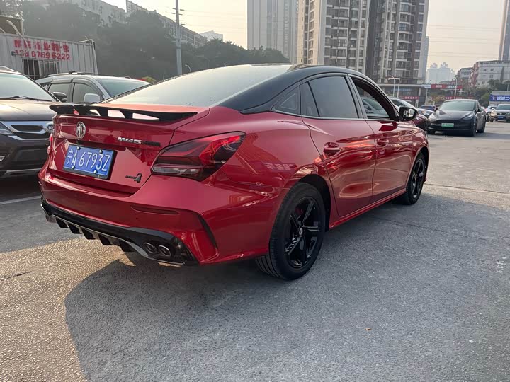 MG Motor 5 Scorpio 2022 2022款 1.5T Trophy运动旗舰版