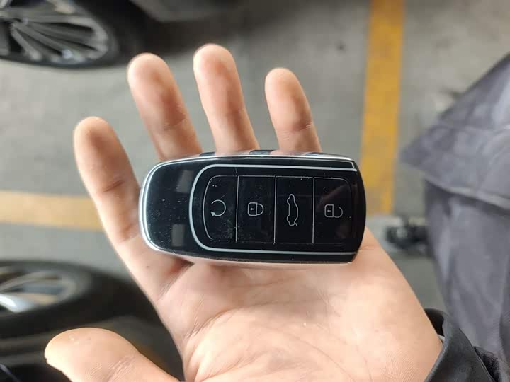 Chery Tiggo 9 2023 2023款 2.0T 双离合两驱豪华版 5座