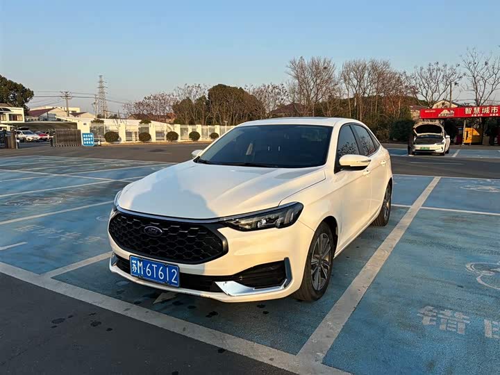 Ford Escort 2021 2021款 1.5L 自动钻石版