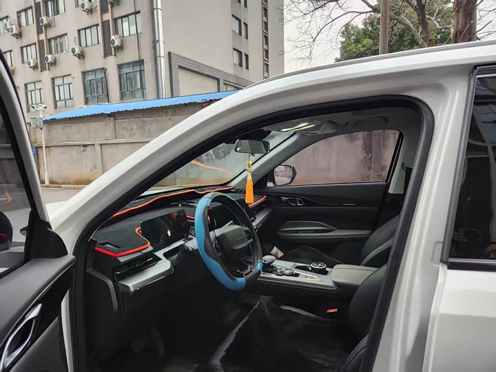 Changan Oshan Z6 2023 2023款 蓝鲸 1.5T DCT智享型