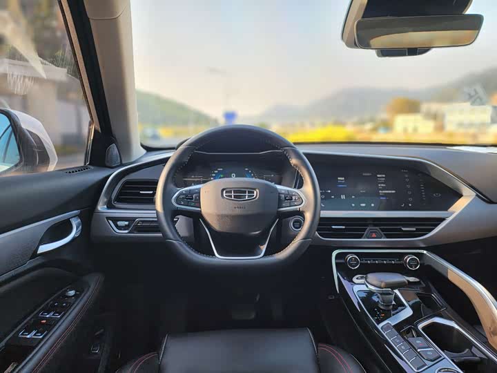 Geely Tugella S 2021 2021款 2.0TD DCT两驱闪电版