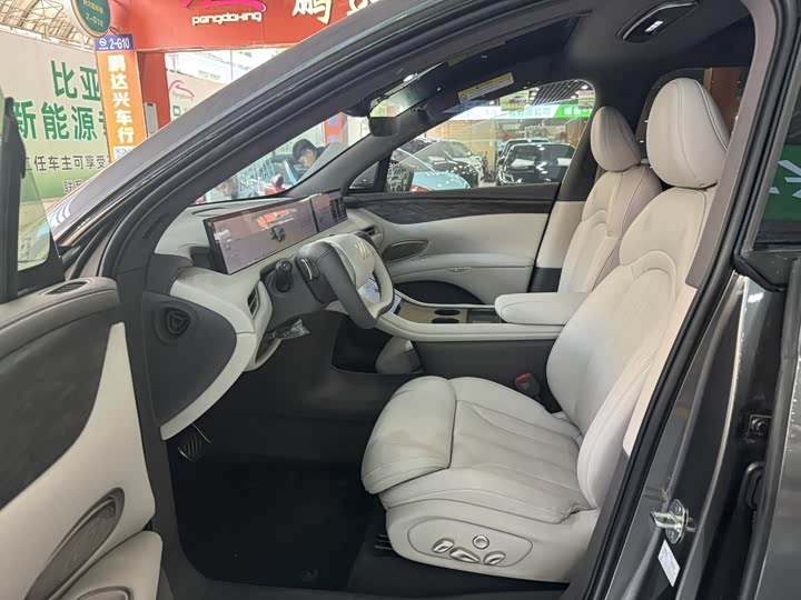 IM motors LS7 2025 2025款 焕新版 Ultra