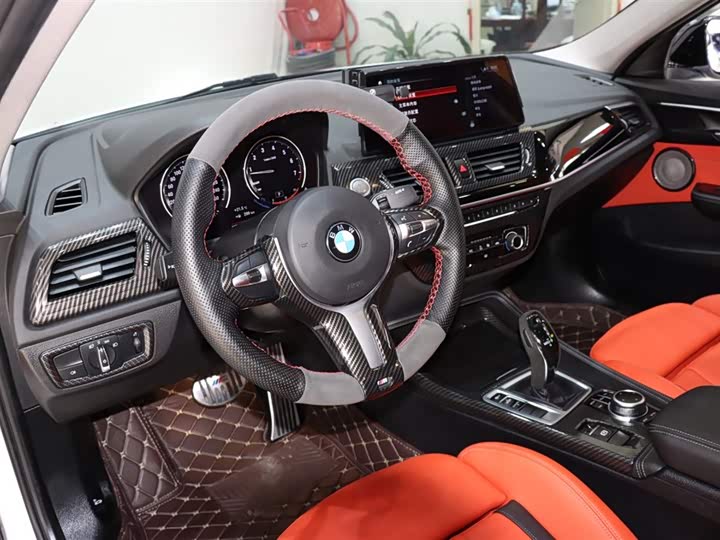 BMW 1 Series 2023 2023款 125i M运动曜夜版