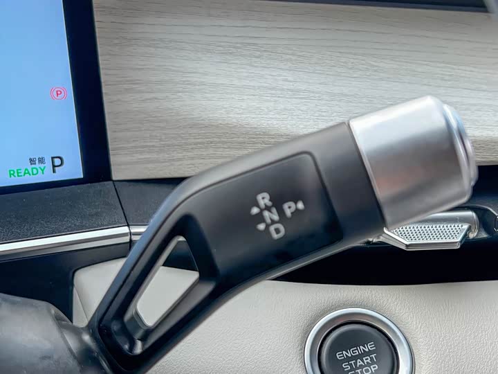 Geely Preface L 2024 2024款 油混 1.5TD 天宫版