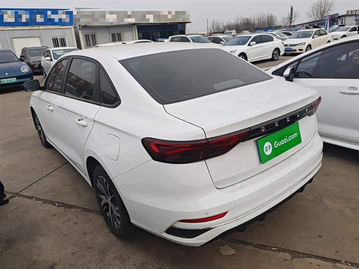 Geely Emgrand 2025 2025款 第4代 1.5L CVT龙腾版