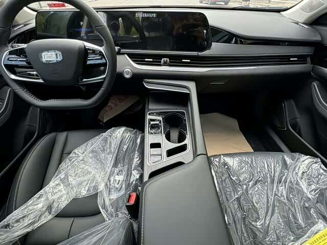 Bestune B70 2025 2025款 龙耀版 1.5T 黑骑士