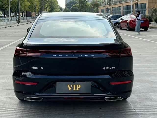 Bestune B70 2025 2025款 龙耀版 1.5T 黑骑士