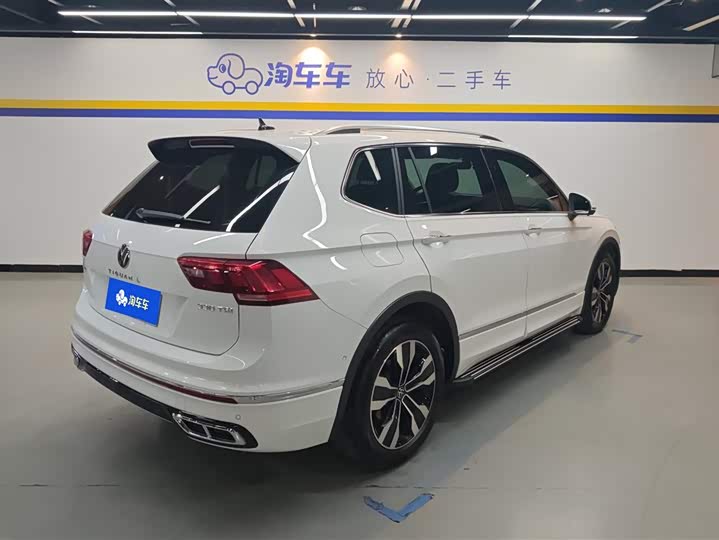 Volkswagen Tiguan L Pro 2025 2025款 出众款 330TSI 自动两驱R-Line龙耀版
