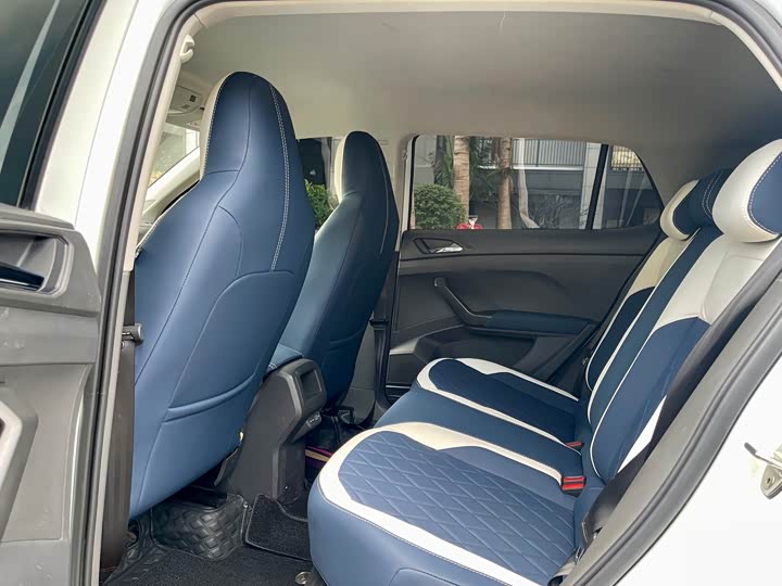 2023 Volkswagen T-Cross