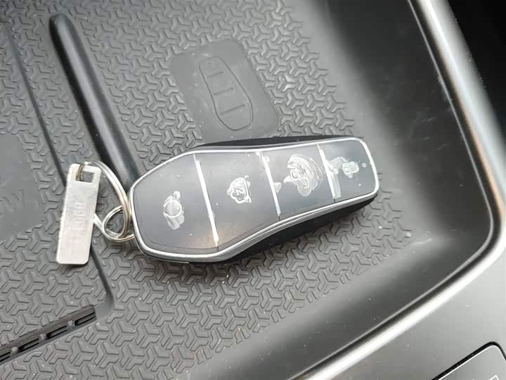 BYD Song Pro Hybrid 2025 2025款 第二代 智驾版 DM-i 115KM卓越型