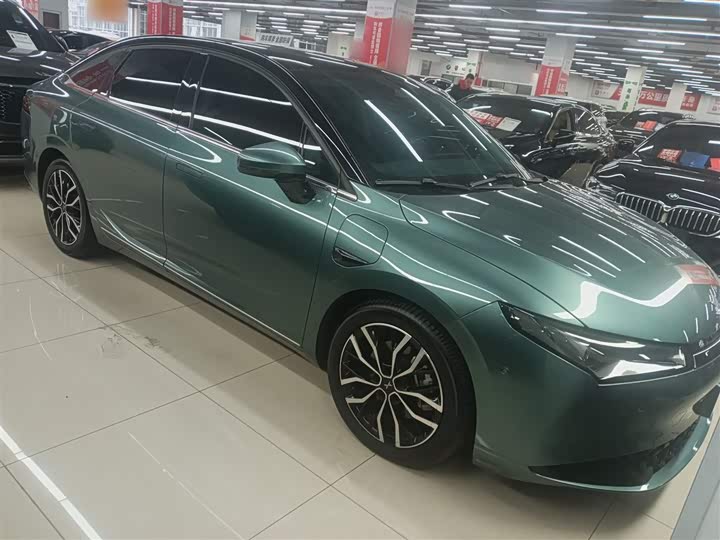 2024 XPeng P5