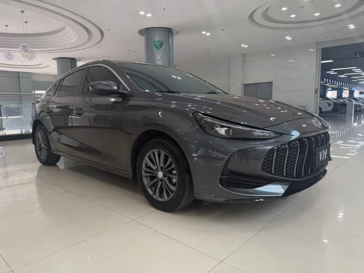 MG Motor 5 2025 2025款 180DVVT 全球抢先版