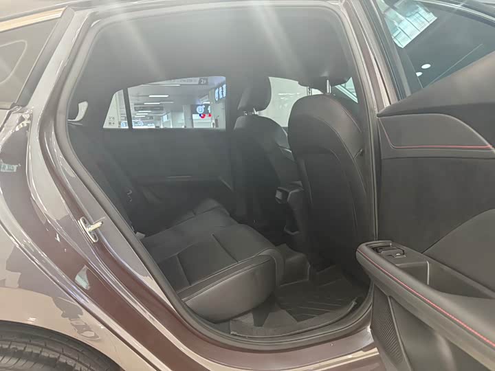 MG Motor 5 2025 2025款 180DVVT 全球抢先版