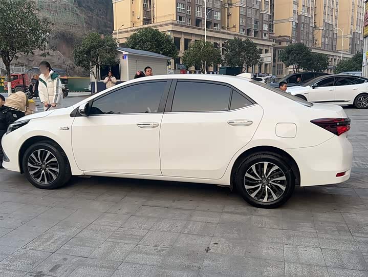 Toyota Corolla Hybrid 2020 2020款 1.8L E-CVT舒适版