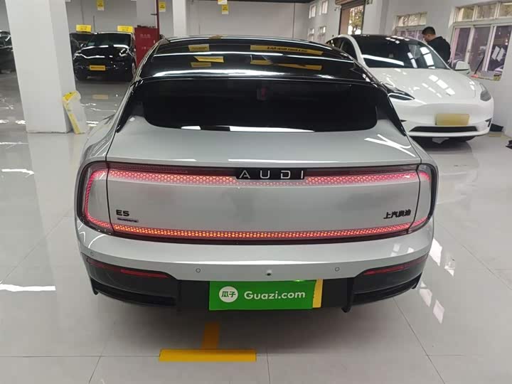 Audi × SAIC E5 Sportback 2026 2026款 旗舰quattro型