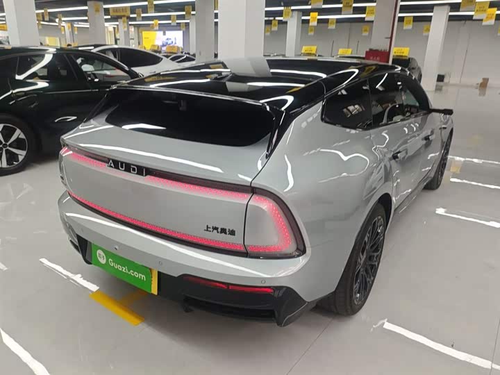 Audi × SAIC E5 Sportback 2026 2026款 旗舰quattro型