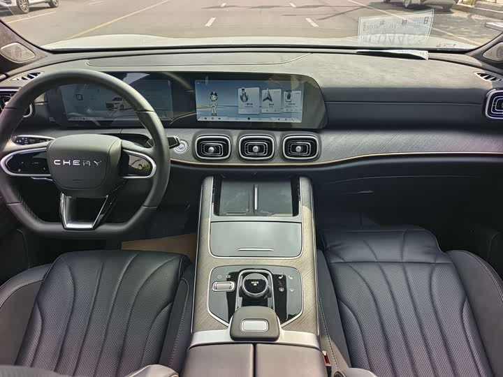 Chery Tiggo 9 2025 2025款 2.0T 双离合两驱豪享版 5座