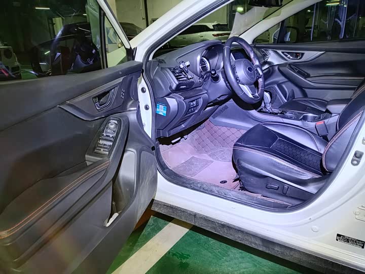 Subaru XV 2021 2021款 2.0i 全驱豪华版EyeSight