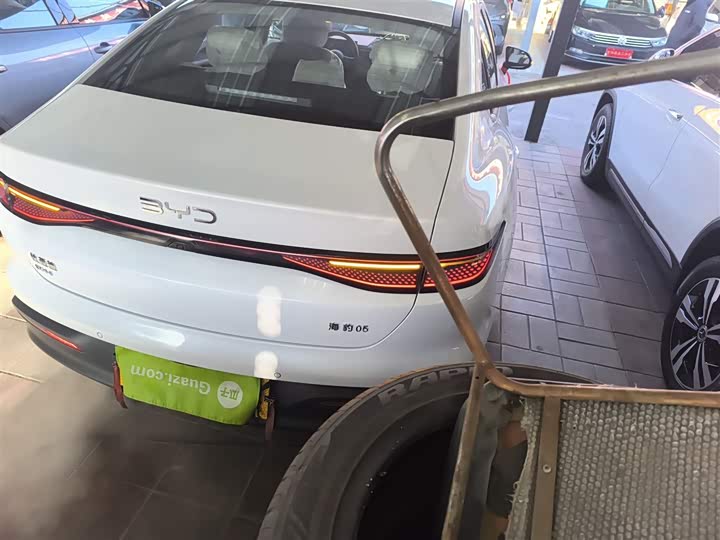 BYD Seal 05 DM-i Hybrid 2025 2025款 DM-i 智驾版 55KM豪华型