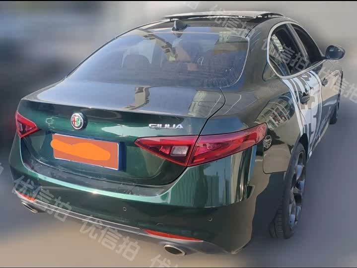 Alfa Romeo Giulia 2021 2021款 2.0T 280HP 豪华运动版