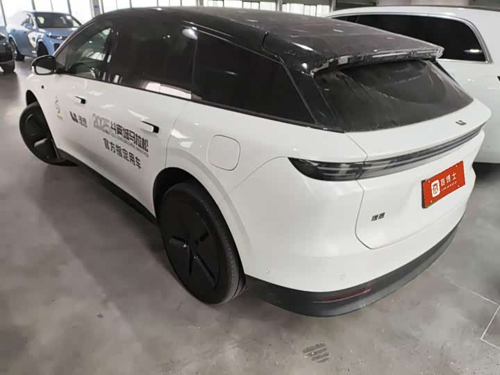 LiXiang i6 2025 2025款 两驱标准版