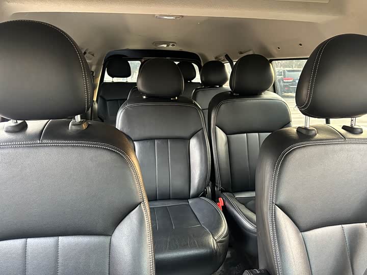 Dongfeng Forthing Lingzhi M5 EV 2022 2022款 普通版 基本型 9座