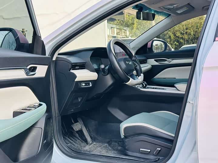 2022 Geely Emgrand L Hi·P Hybrid