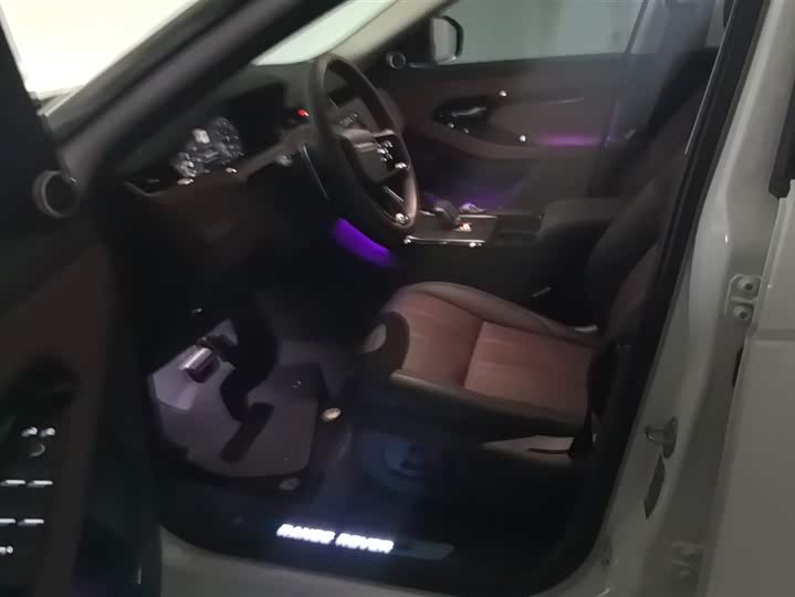 Land Rover Range Rover Evoque L 2024 2024款 揽胜极光L SE 驭光尊耀版