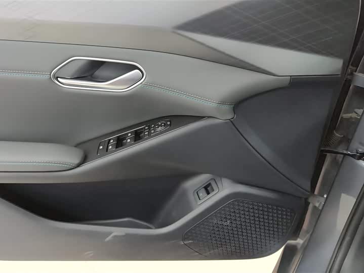 BYD Qin L 2025 2025款 EV 545KM超越型