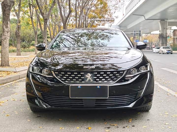 Peugeot 508 2022 2022款 508L 400THP PureTech 驾控版