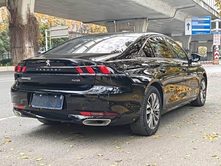 Peugeot 508 2022 2022款 508L 400THP PureTech 驾控版