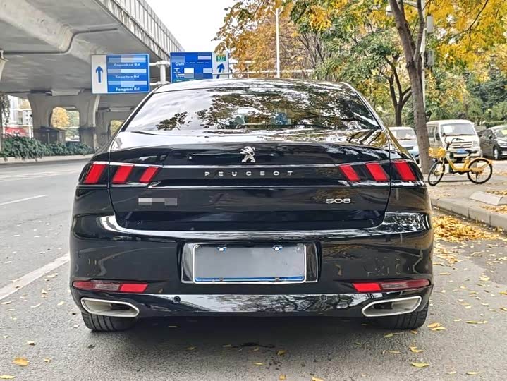 Peugeot 508 2022 2022款 508L 400THP PureTech 驾控版