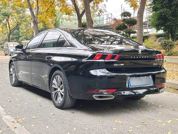 Peugeot 508 2022 2022款 508L 400THP PureTech 驾控版