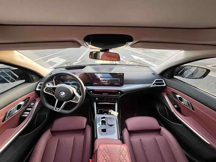 BMW i3 2025 2025款 eDrive 40 L 曜夜运动套装