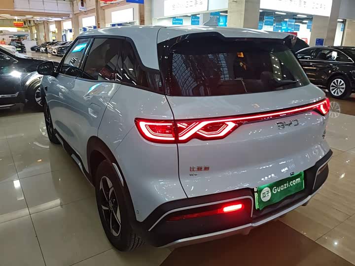 BYD Yuan Up 2025 2025款 智驾版 401KM 领先型