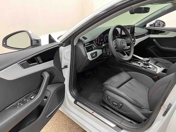 Audi A5 2024 2024款 Sportback 40 TFSI quattro 豪华动感型