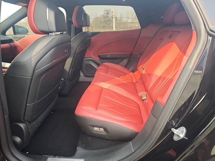 Zeekr 007 GT 2025 2025款 后驱智驾版 75kWh