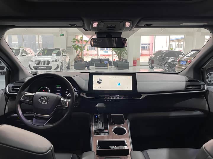 Toyota Granvia 2024 2024款 2.5L混动 豪华版