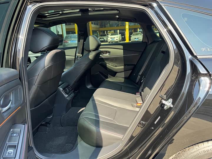 Honda Integra 2023 2023款 240TURBO CVT幻夜·豪华版