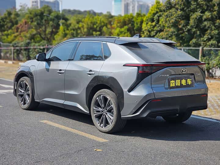 Toyota bZ4X 2022 2022款 X-MODE 四驱Ultra