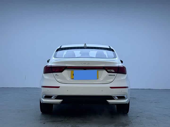 Kia K3 2021 2021款 改款 1.5L CVT时尚版