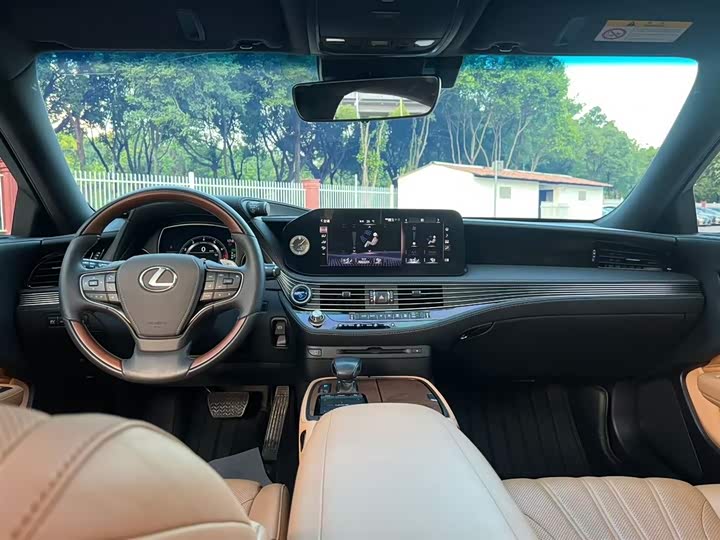 Lexus LS 2021 2021款 500h 臻越版