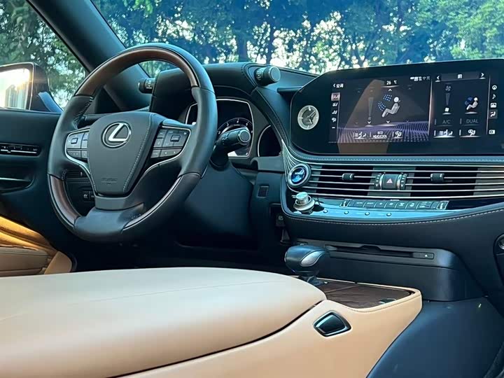 Lexus LS 2021 2021款 500h 臻越版